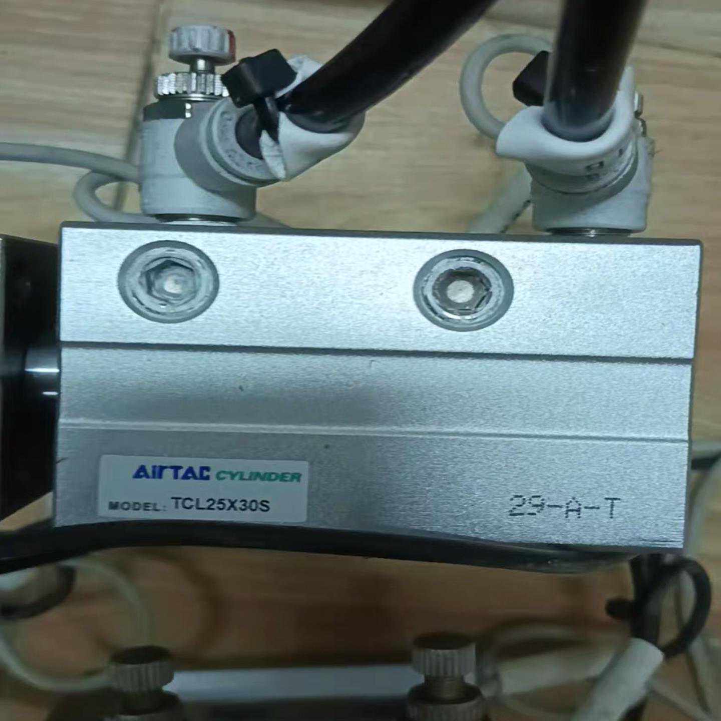 西门子3kw4极变频调速电动机，1LG0107-4AA20三~议价 - 实物图