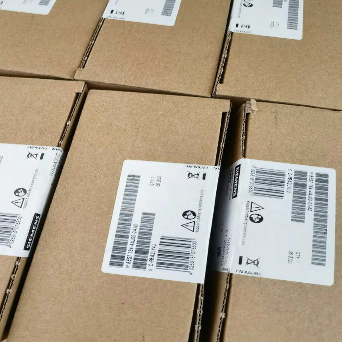 6ES7232-4HD32-0XB0~询价