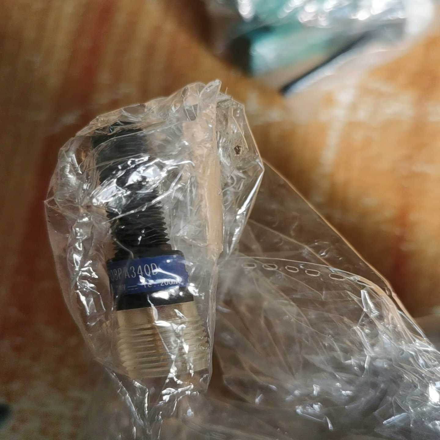 Telemecanique接近开关传感器XS4P08P询价