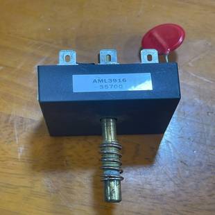 设备 联系询价 脉冲产生器编号35700成色如图能要