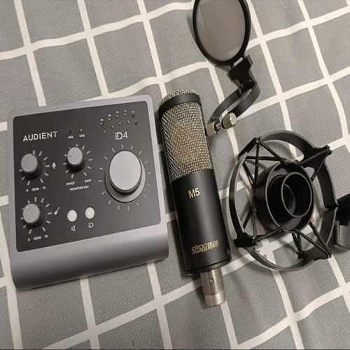 奥顿特audientid4mkii二代声卡797m5电--议价商品