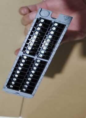 【议价】变频器ATV61AT71通用中文面板VW3A1