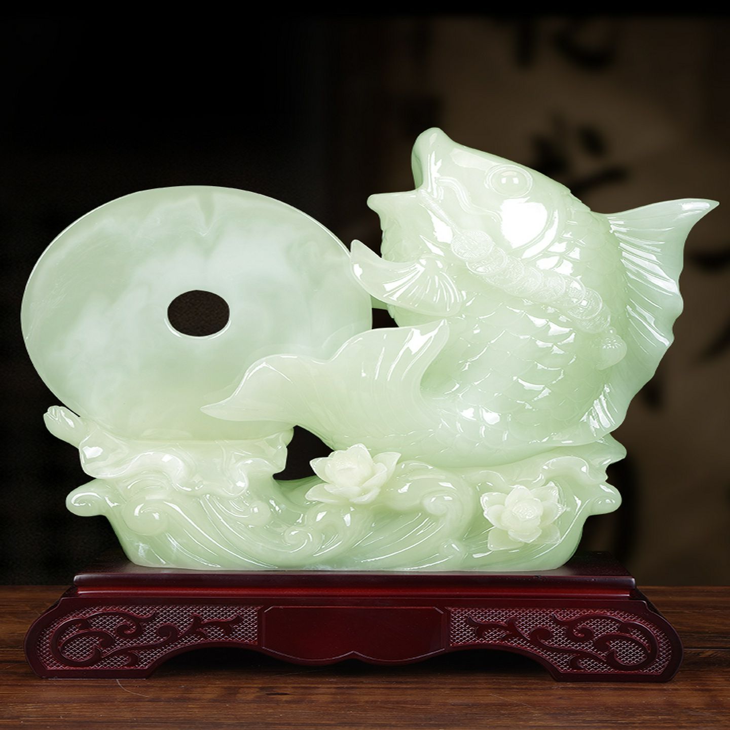 采购产品玉石年年有更多的吉祥鱼饰品，安全扣，家庭客厅，入口装