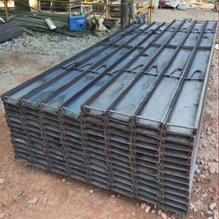 厂家高铁矩形路沿钢模板水稳路沿板钢模具厂家水泥路面支模钢模板