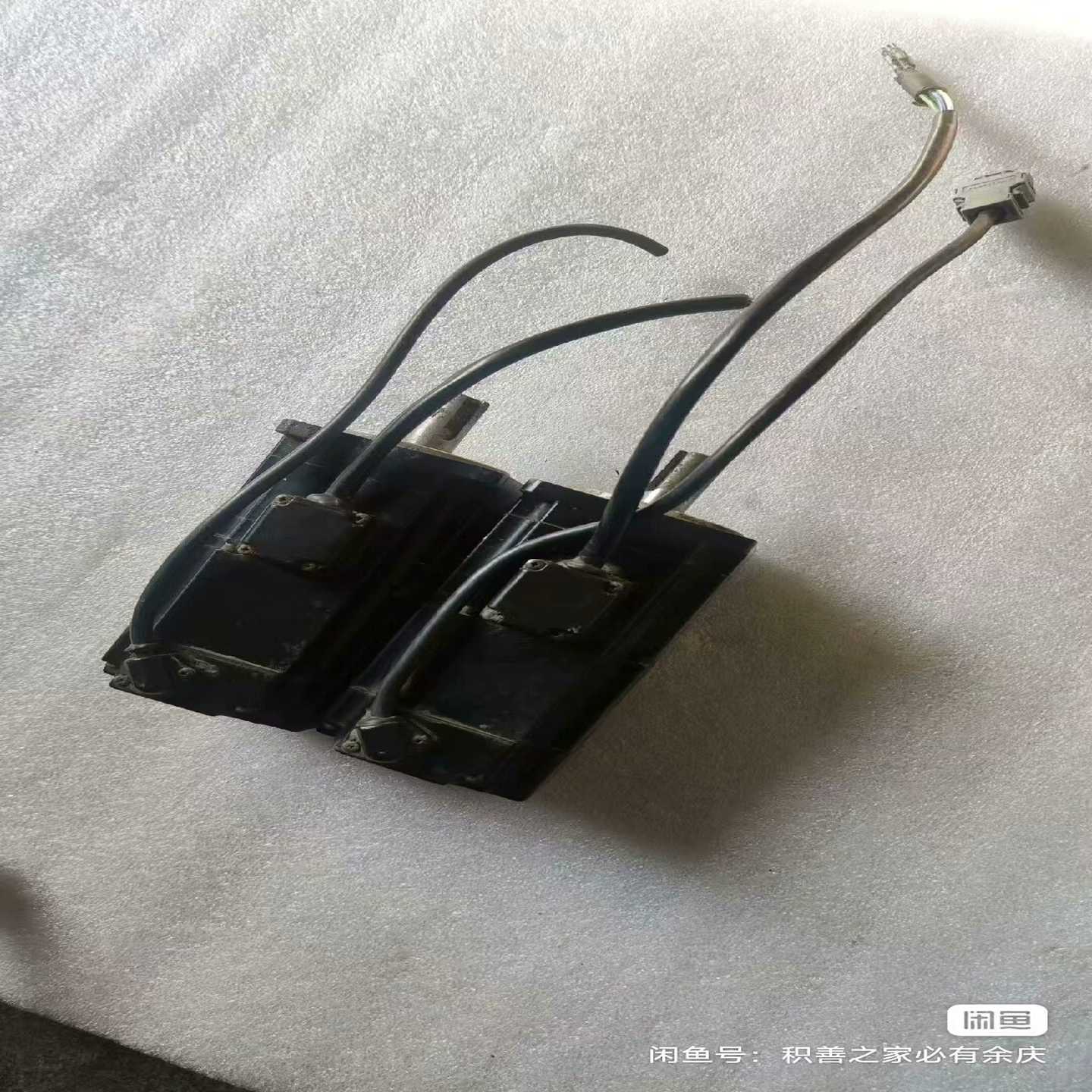 议价安川电机，SGMJV-02NADE6E，拆机包好，实物图，单现货/维修