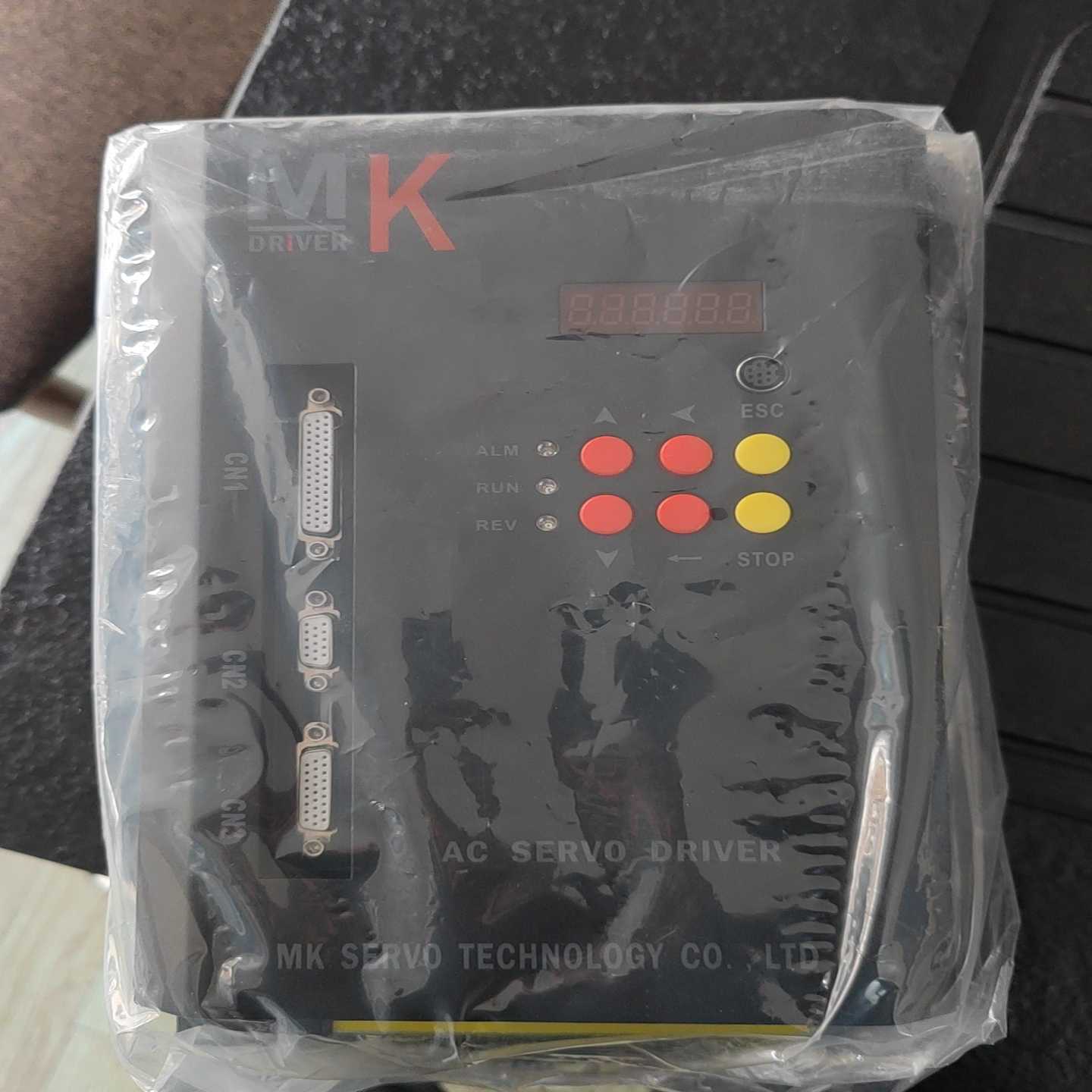 【议价】埃姆克伺服SD-S4T011-S0/ES3.0