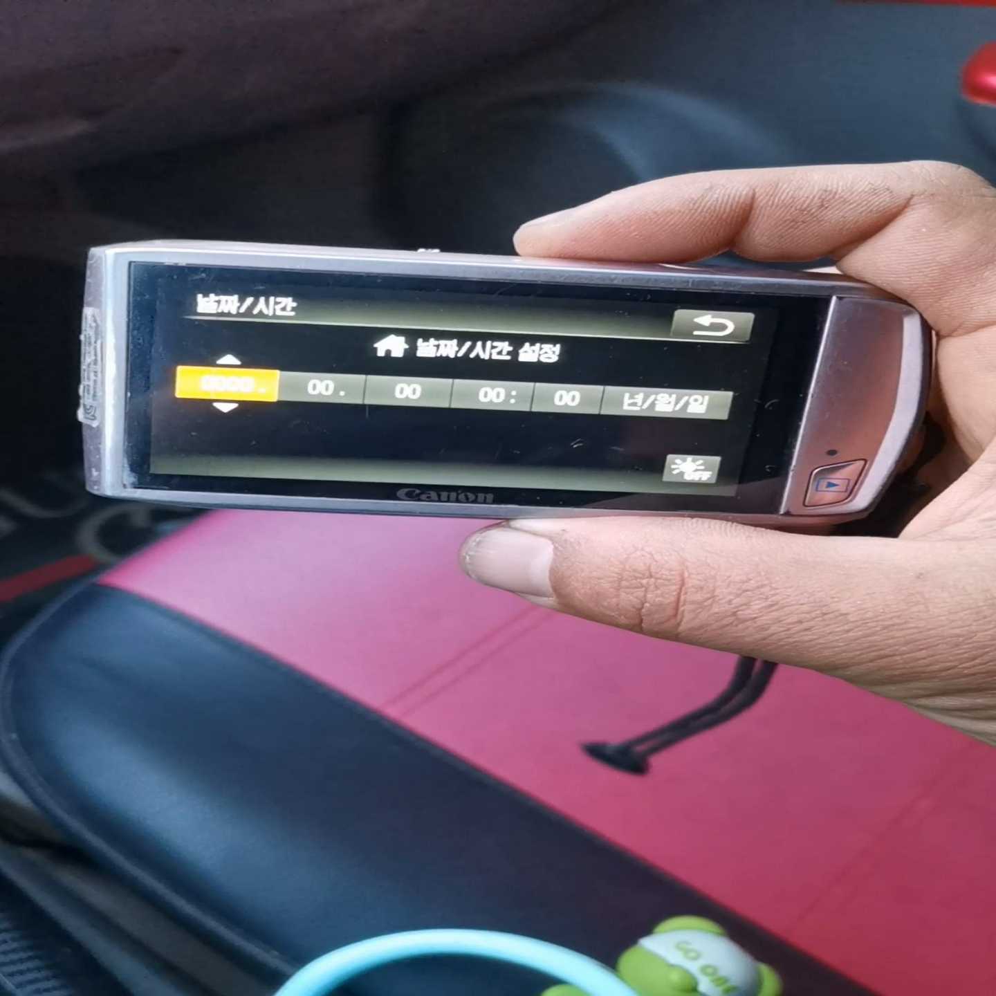 佳能IXUS310HS能开机，镜头现在出不来，，带内存卡，电--议价商