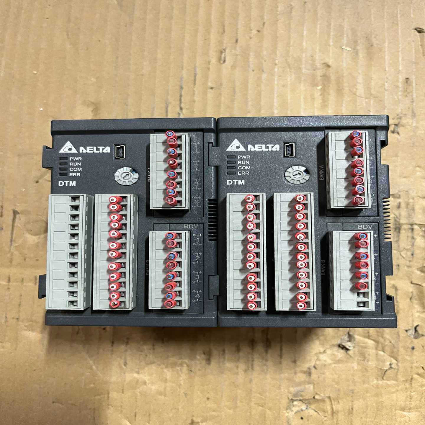 议价台达DTM温控器DTMN08实物图片原装二手拆机，单价