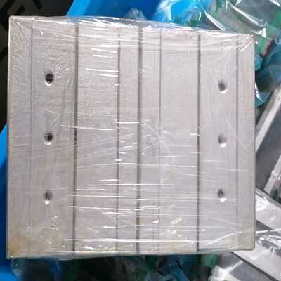 SBR25LUU轴心式滑块库存4个议价询价