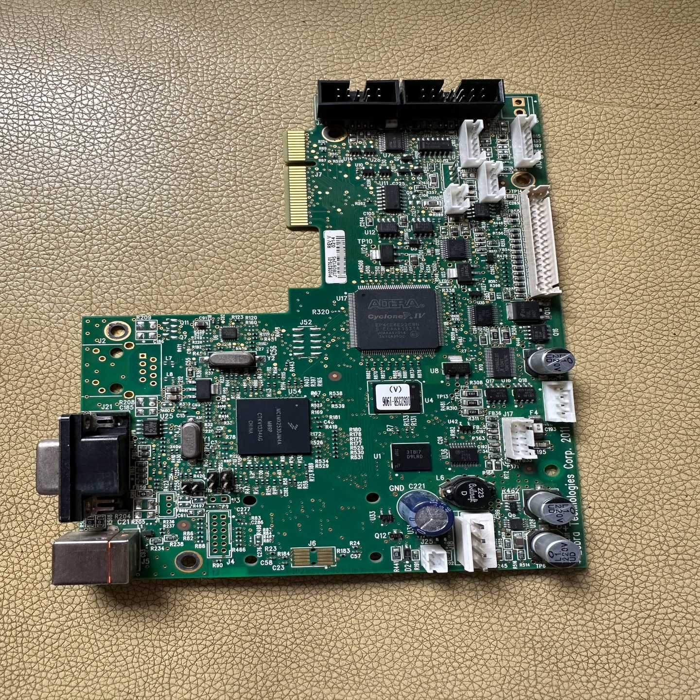 议价EP4CE6E22C8N芯片