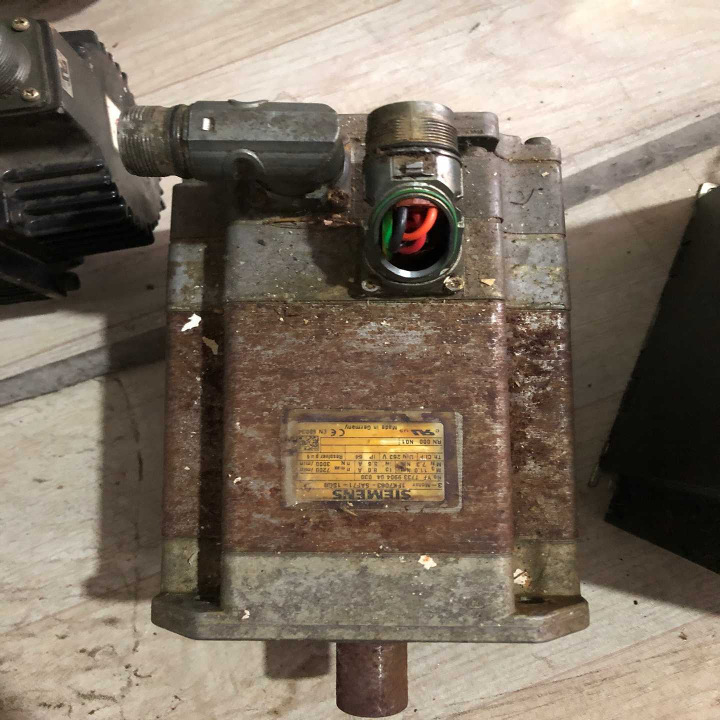 伺服电机1fk7063-5af71-1SG0，有点~询价