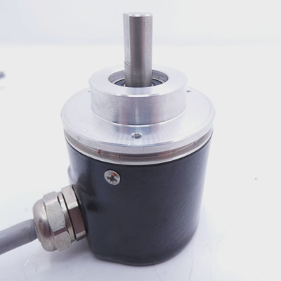PepperlFuchsSVM10-1015114611Drehimpulsgeber-used-