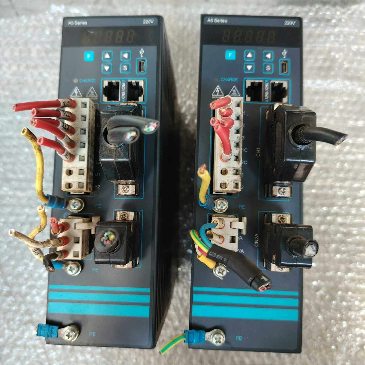 议价Unicon永宏USDA5-0706R2C00D一台300，