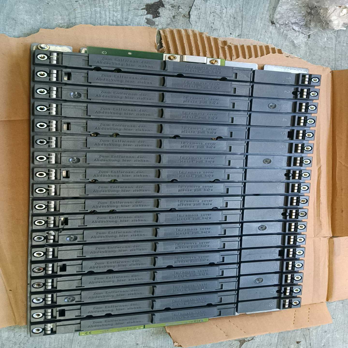 西门子400底板，6ES7400一1TA01一0AA0，实物-议价