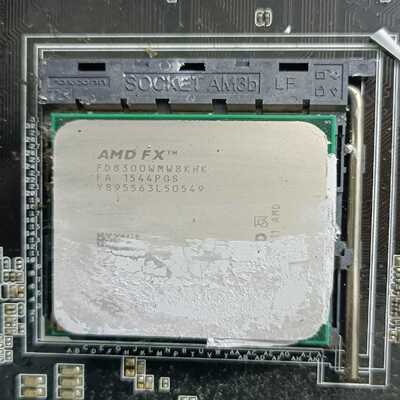 议价AMDFX8300CPU，正常使用，拆机出2个，实物图，