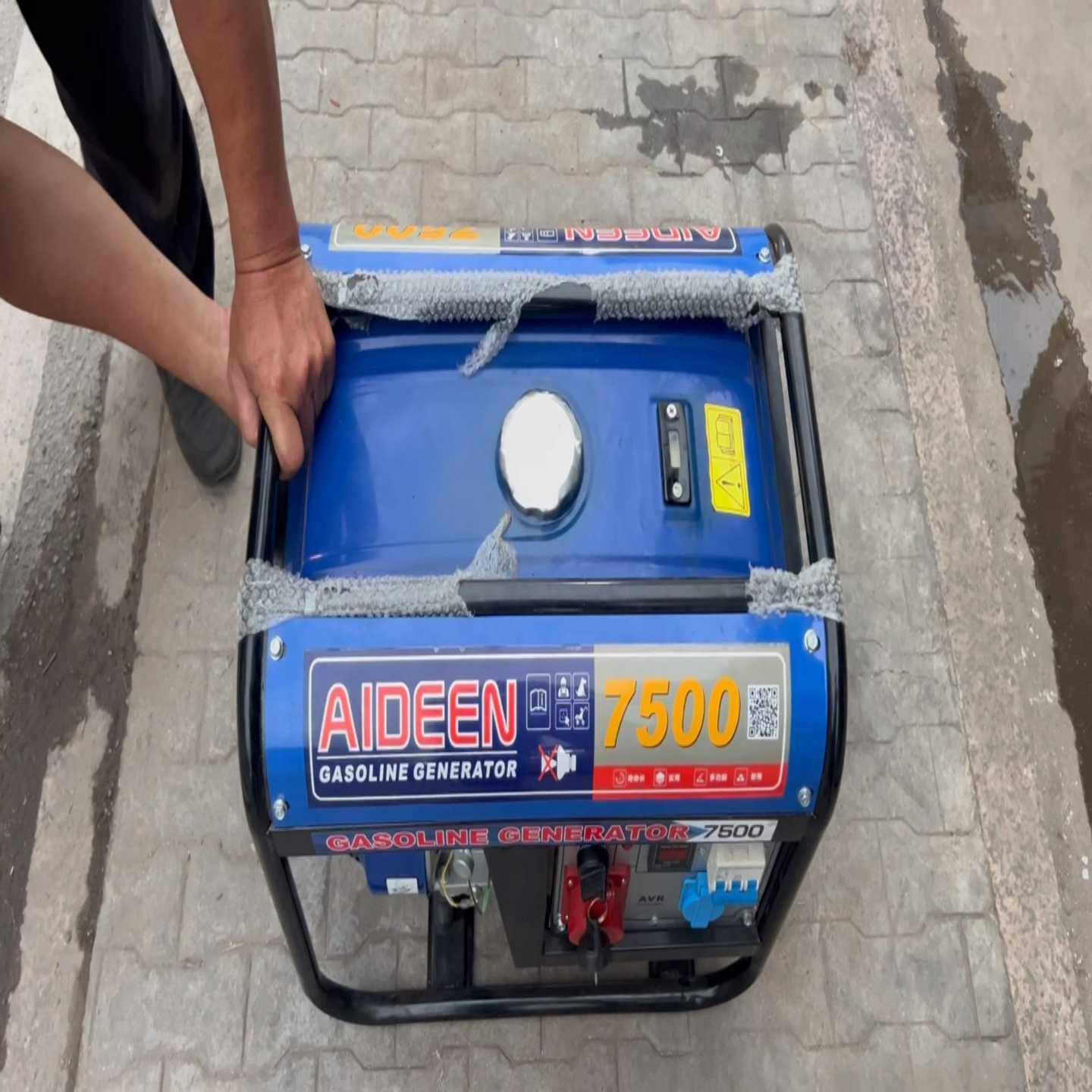 全新AIDEEN7500W汽油发电机，合资品牌低音省油又稳--议价商品