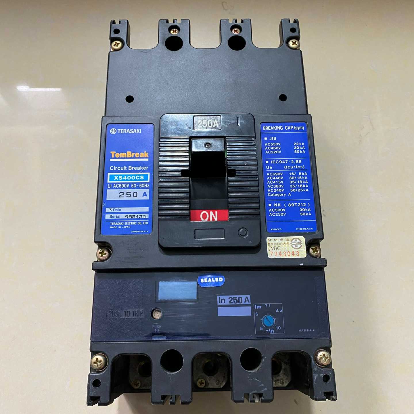 【星慕电子】寺崎断路器XS400CS 3P 250A