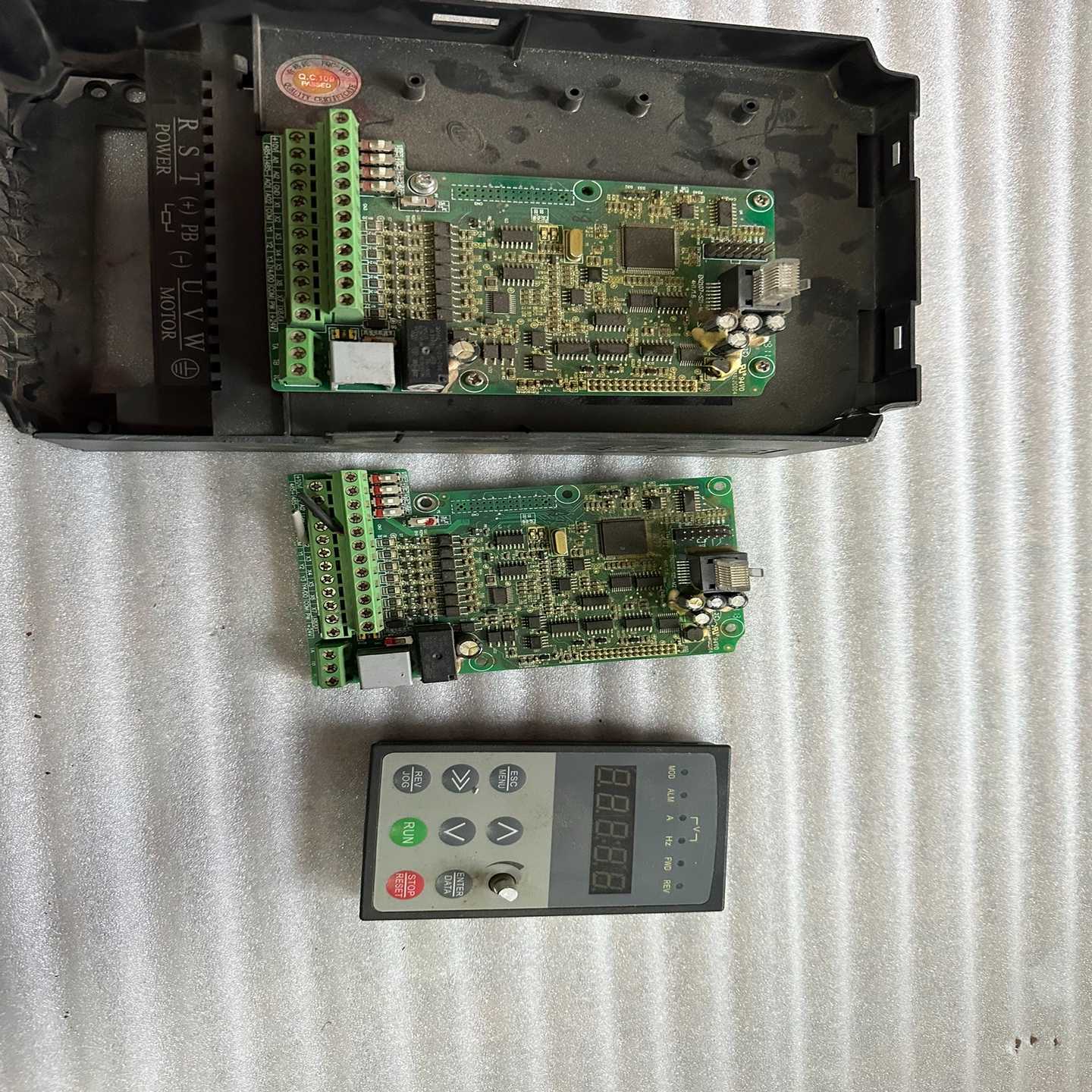 议价ENC易能EN600-4T0075G，主板，面板，7.5/1