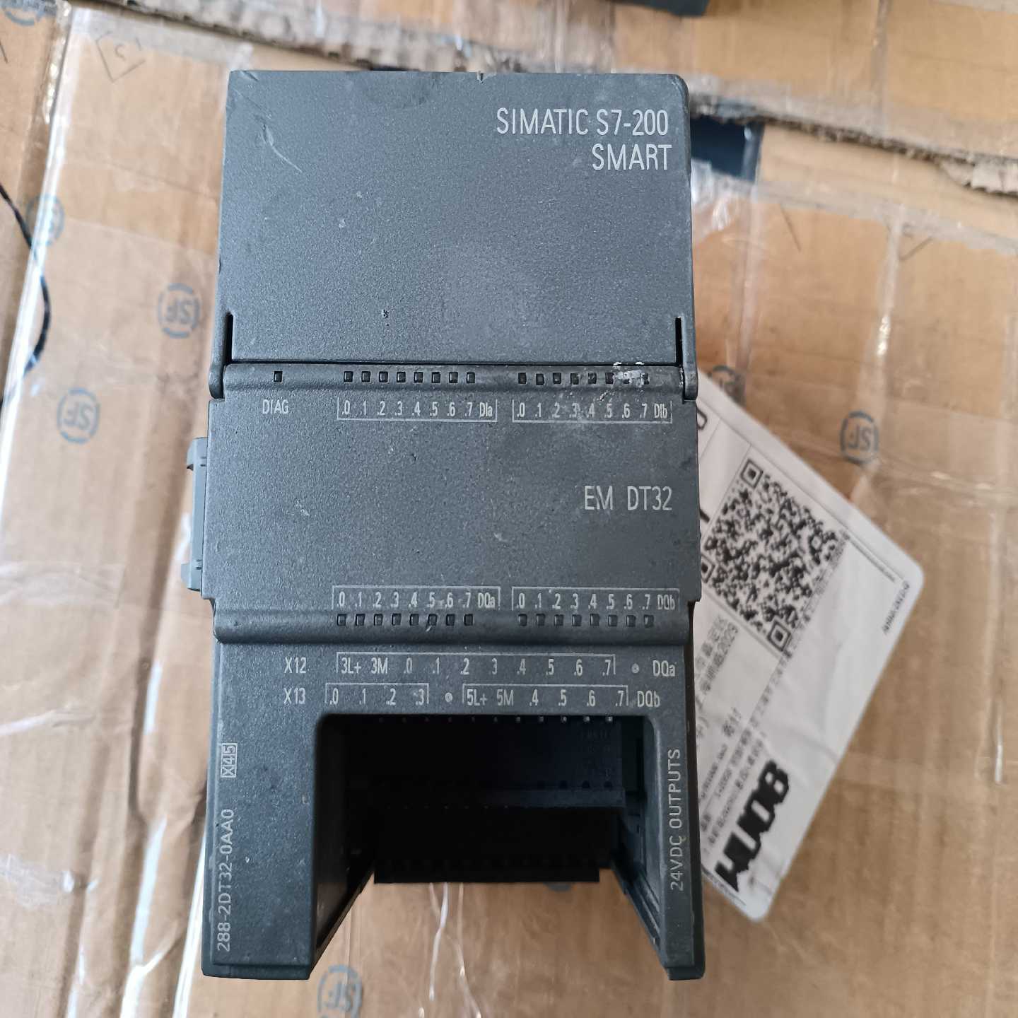 S7-200288-2DT32-0AA0，缺盖，缺接询价