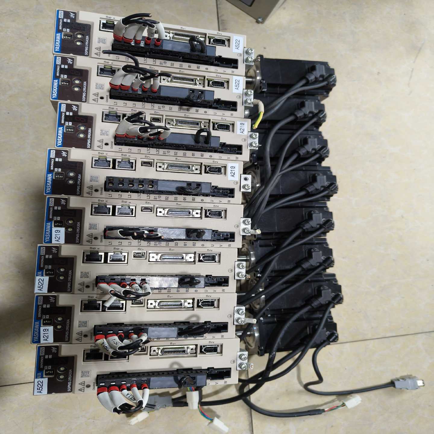 安川400瓦伺服驱动器电机SGPMS-2R5A30A，SGM询价