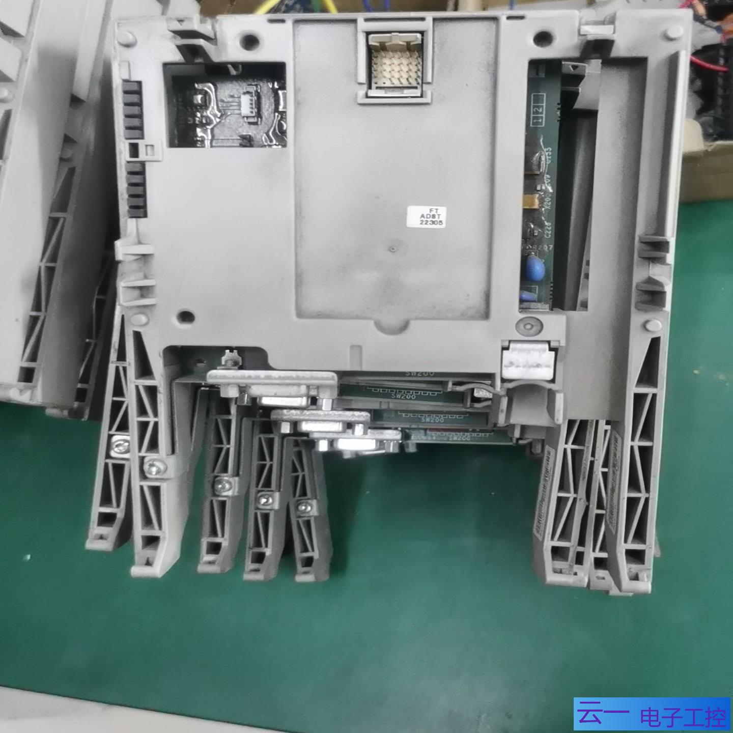 ATV71变频器DP通讯卡 VW3A3307；议价