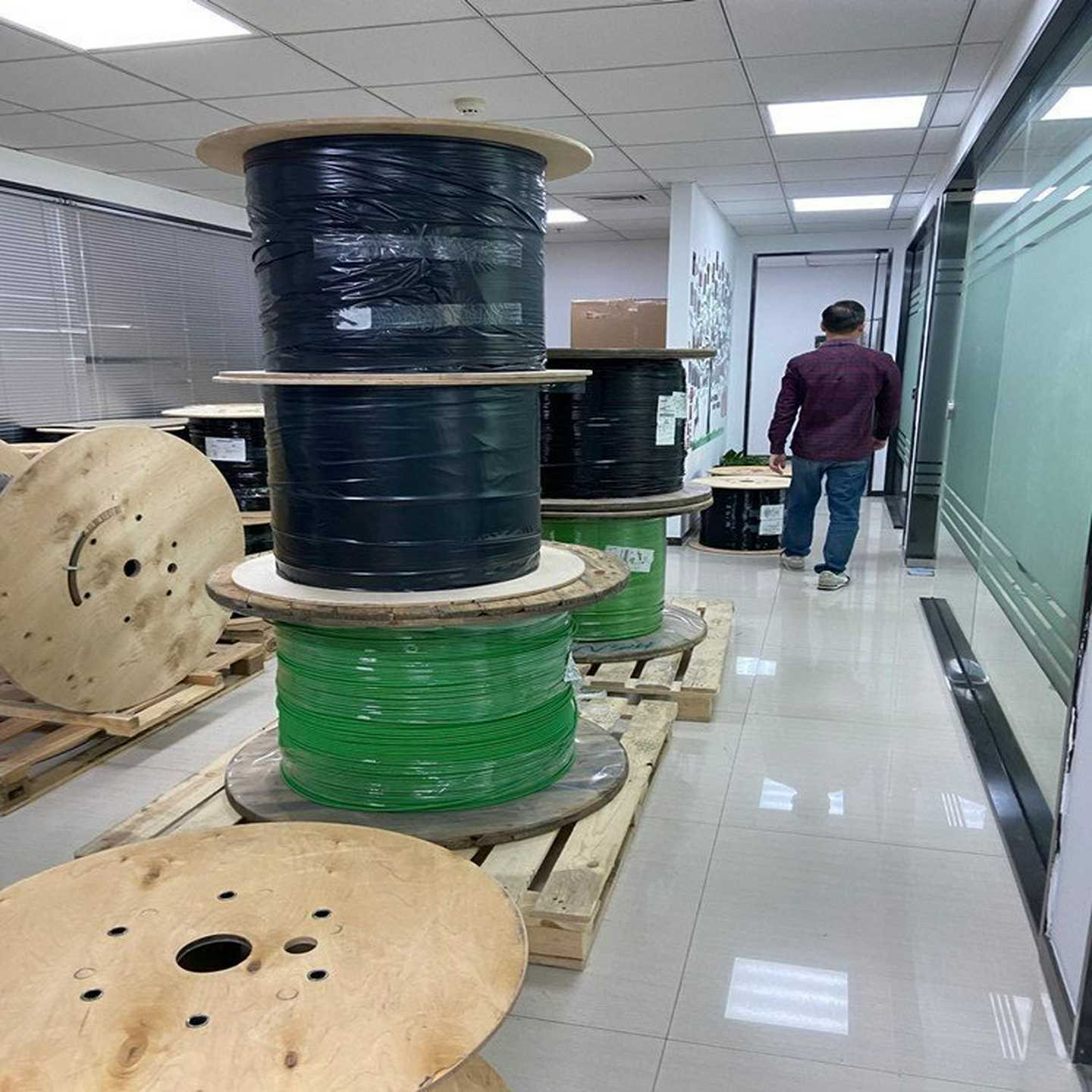 西门子PLC6ES7953-8LJ20-0AA0S7300MMC卡6ES7953-8LJ31-0AA0