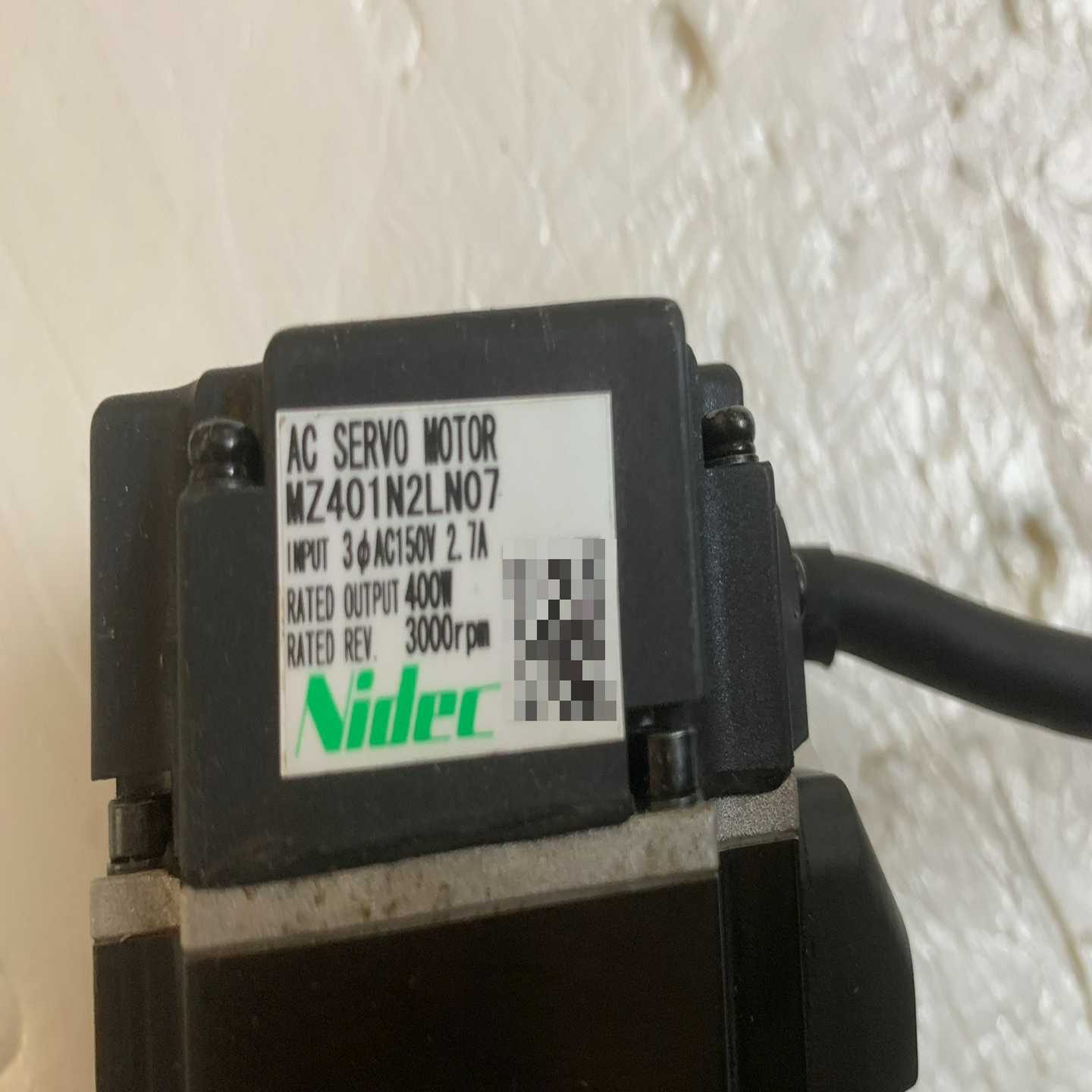 三协伺服电机MZ401N2LN07400W剩图9那一台-议价