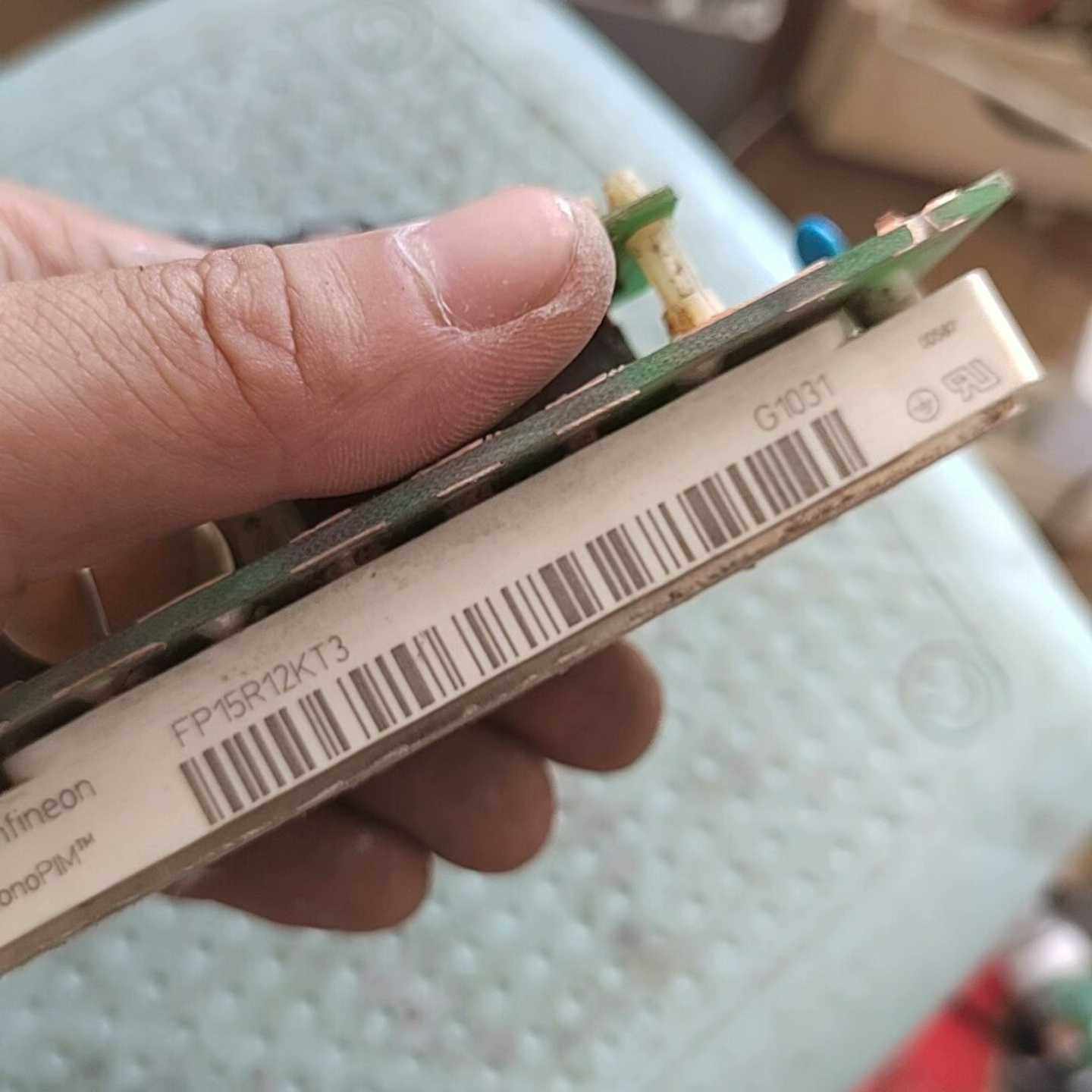 议价拆机英飞凌模块FP15R12KT3。实物拍摄功能包好。直接拍