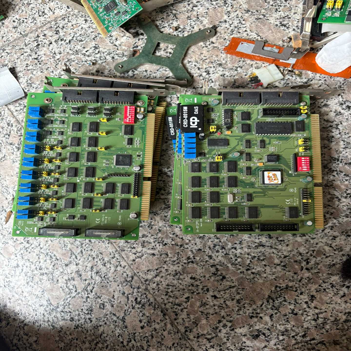 【请询价】现货泓格 A-812PG Rev41 CR数据采集卡有三片