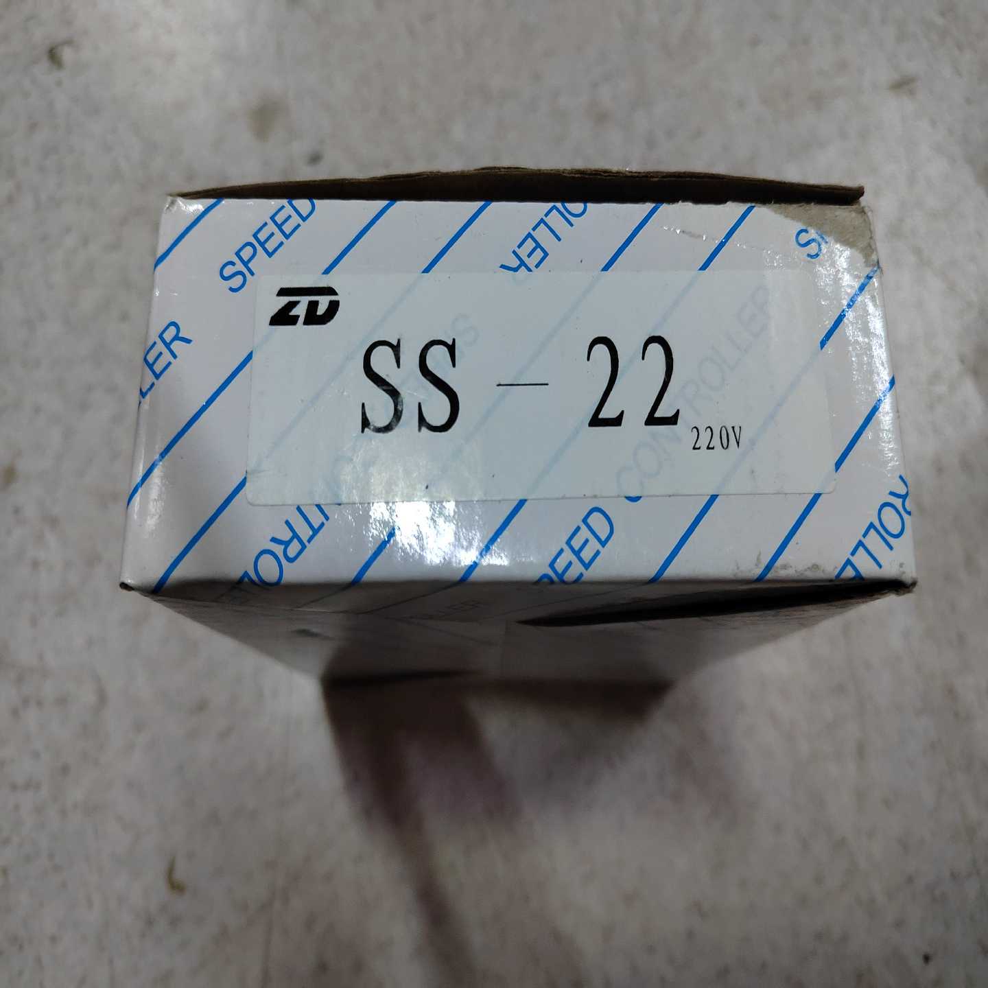 【议价】中大交流电机控制器220V分离型SS-22一个，如图适用