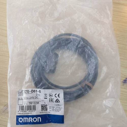 【议价】光电传感器，型号E3ZG-D61-S