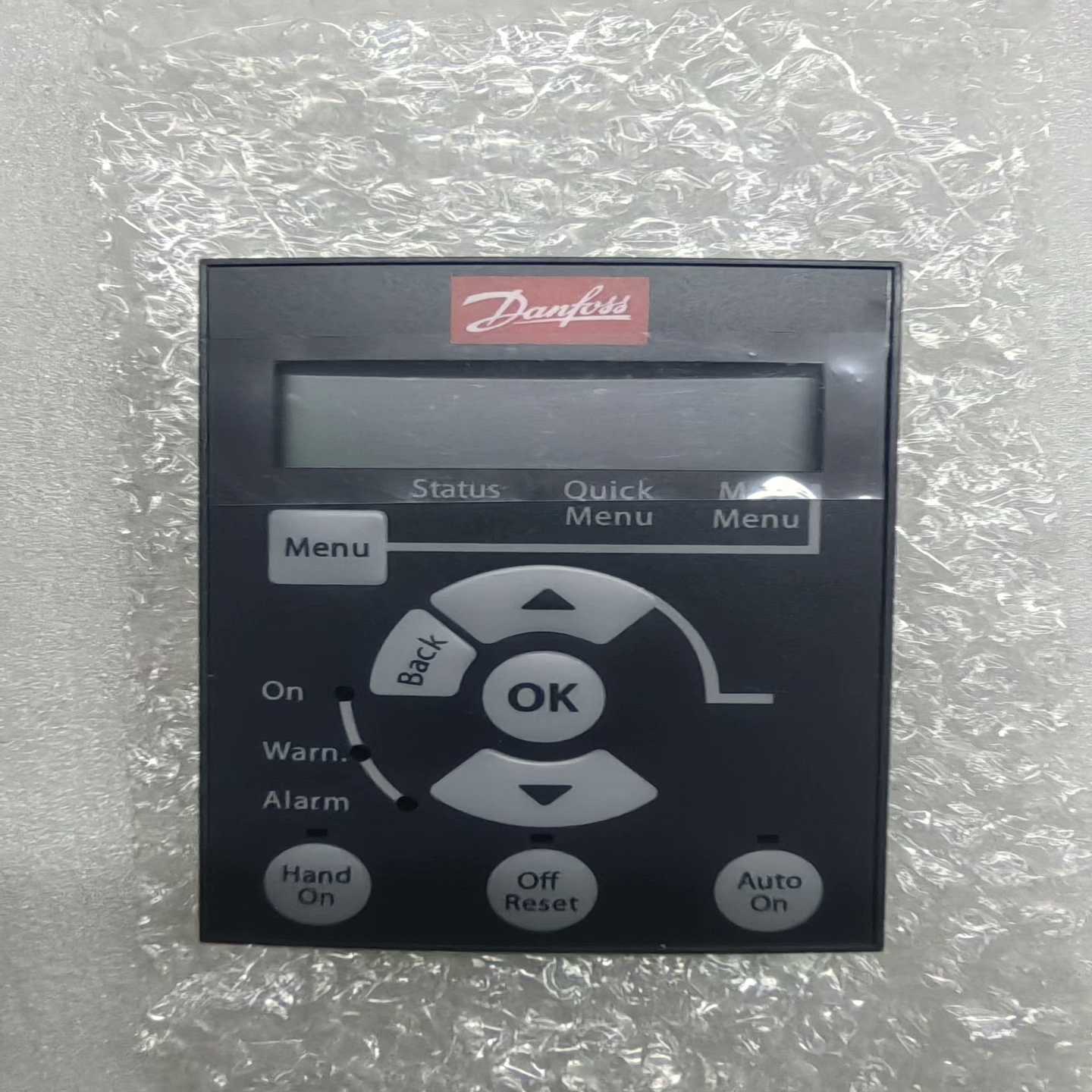 丹佛斯变频器面板，型号132B0100，全新带包装。--议价商品