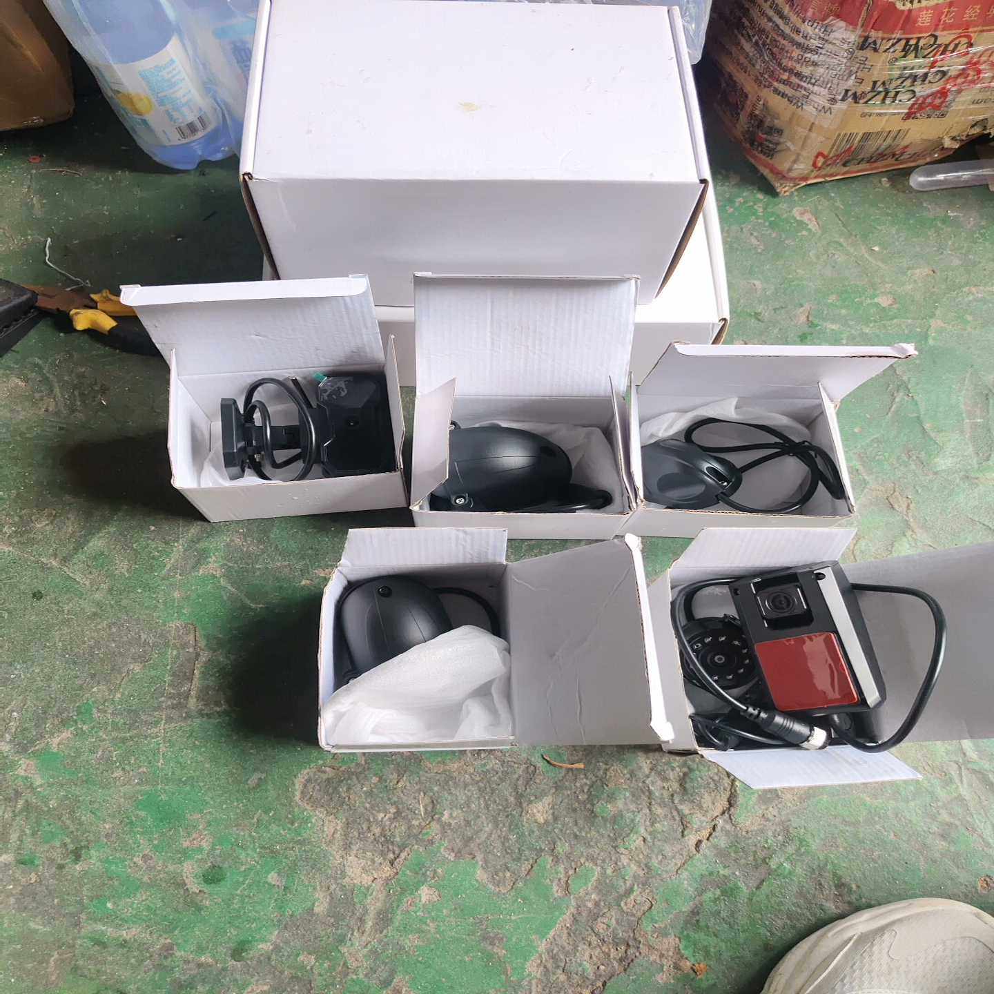 询价8路车载录像机2.5寸硬盘嵌入式