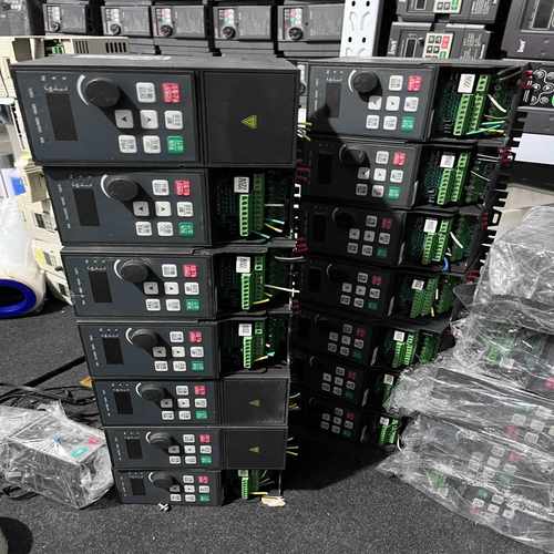 天正变频器单相220V/1.5KW/TVFN9-1R5G1已