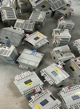 松下PLCAFPX0E24T-F，几乎全新，成色如图，功