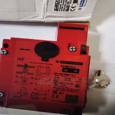 到货施耐德XcSE7311价格980元,XcSE7312拍前询价