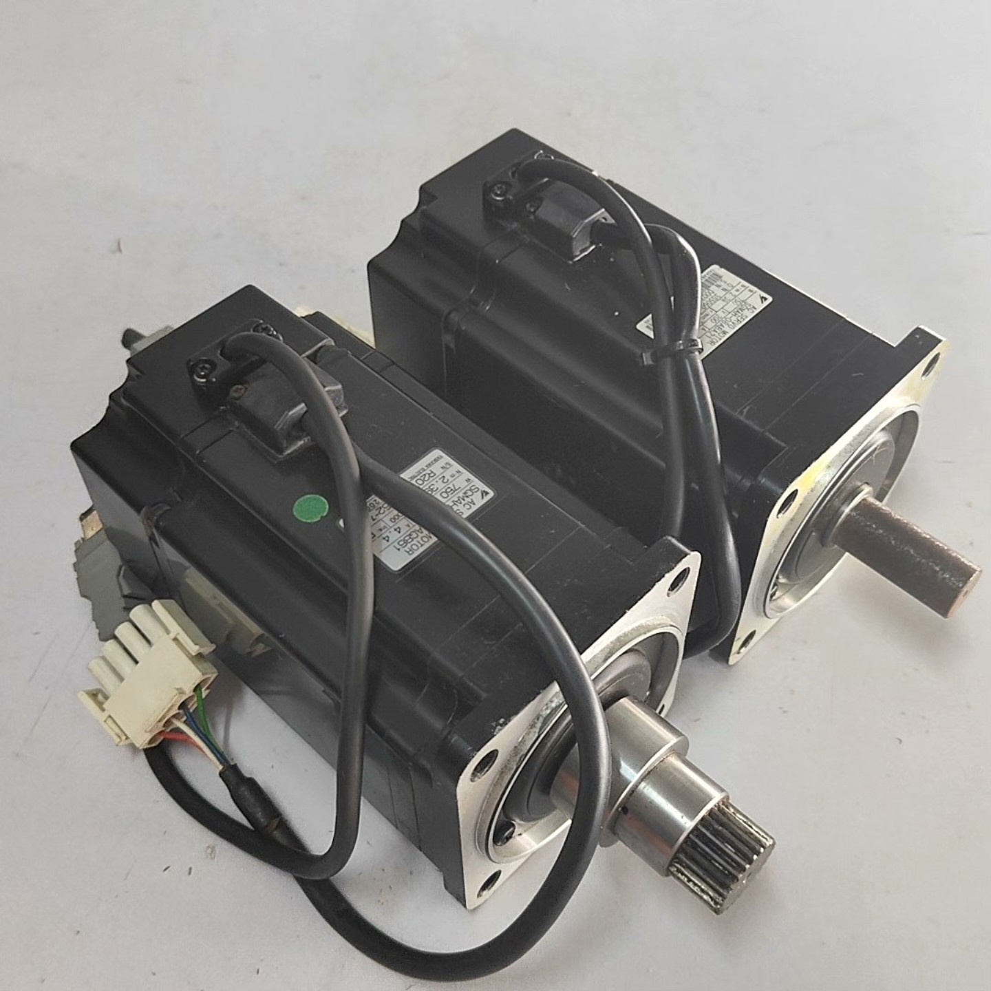 安川750W伺服电机SGMAH-08ABA21询价