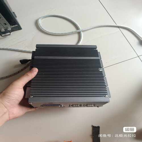 询价~EMC电磁阀RV5211-06-QE4 RV5221-08-