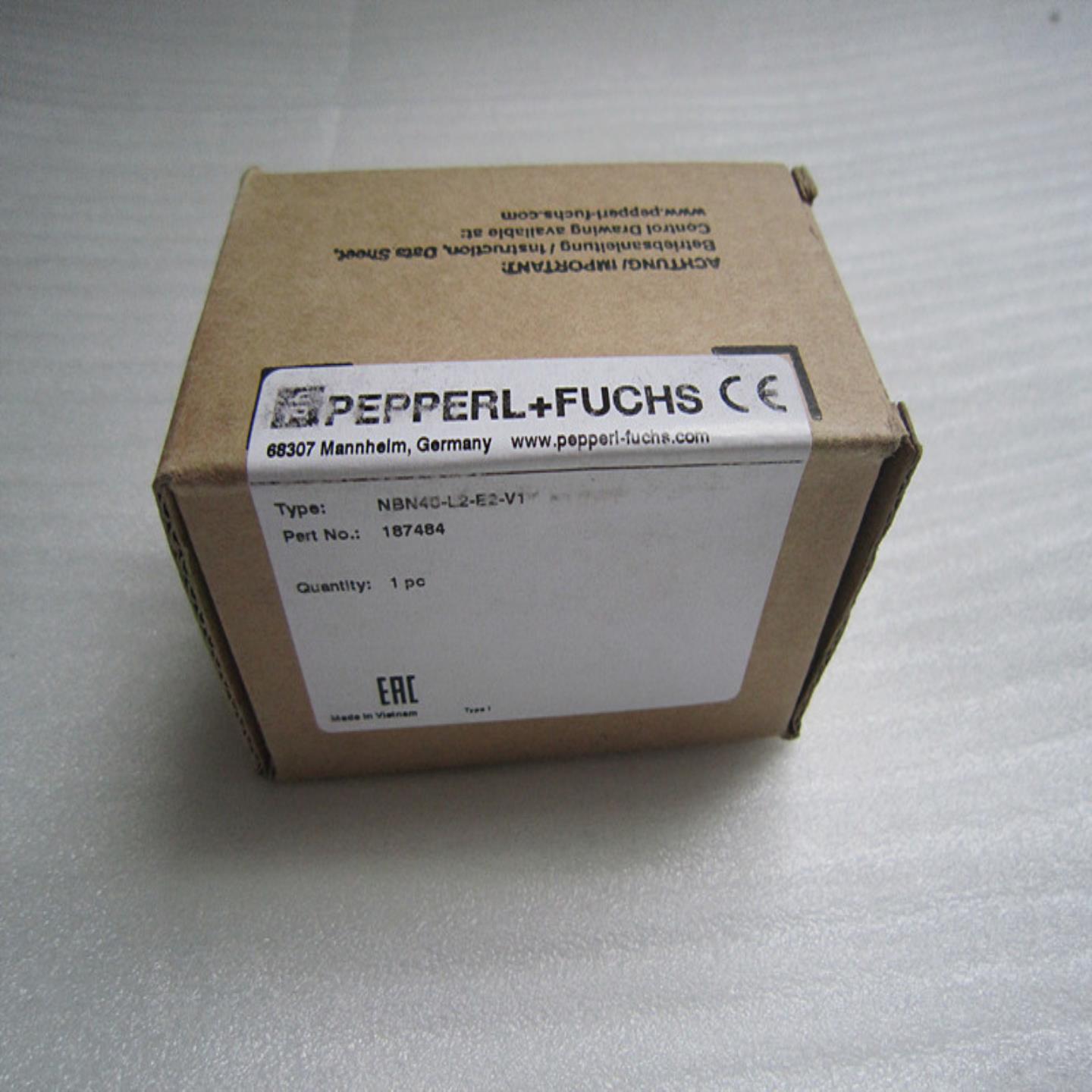 全新 原装 正品 进口倍加福方形接近开关 NBN40-L2-E2-V1 现货