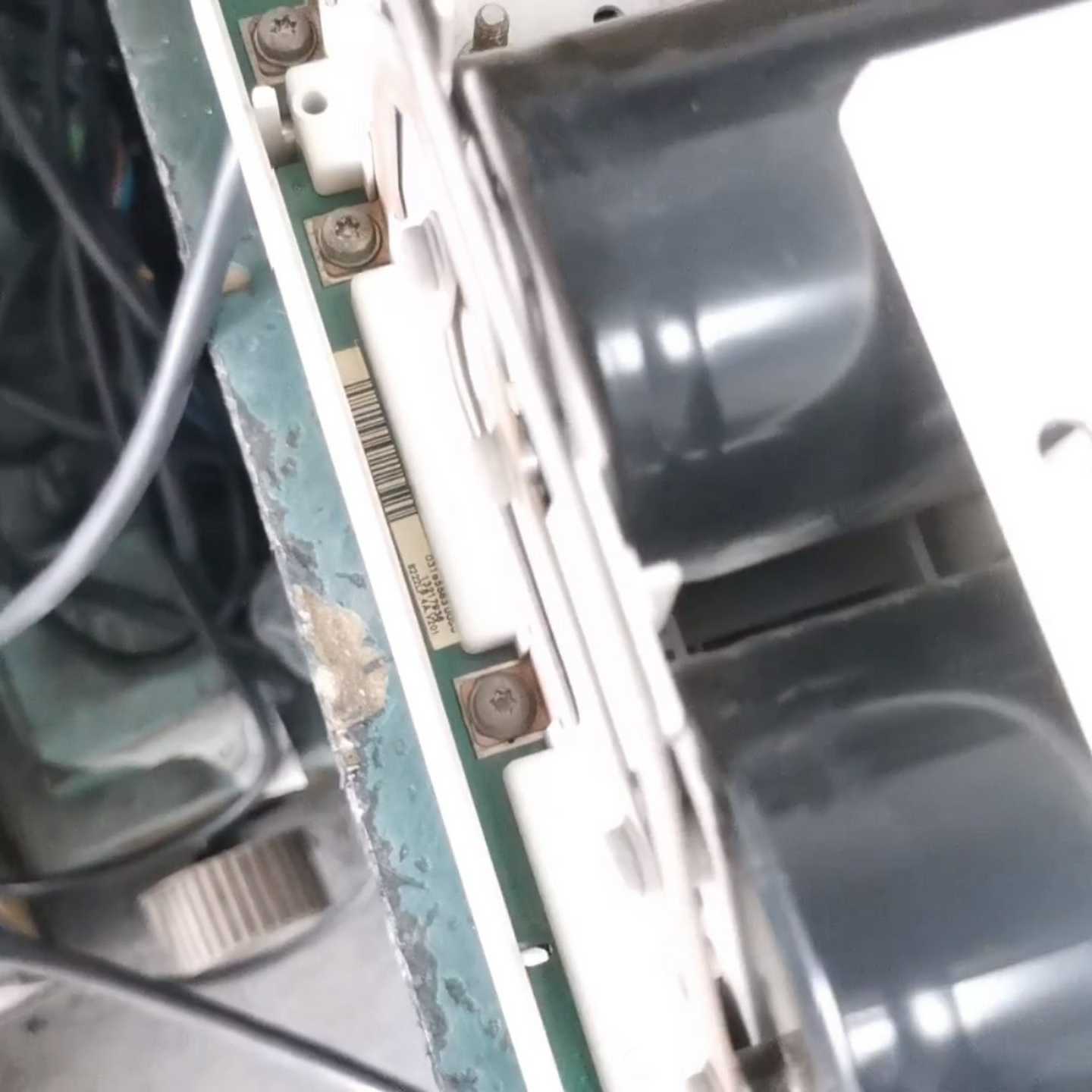 伦茨伺服驱动器电源驱动板8222LP8221LP.4A.V询价