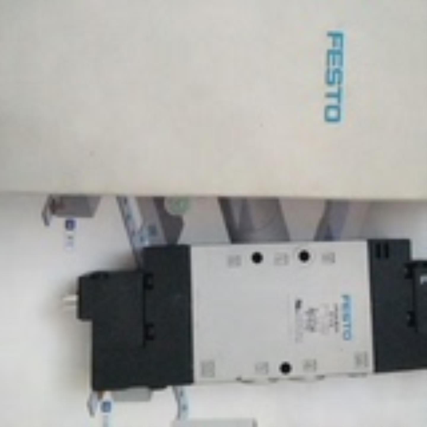 FESTOCPE18-M1H-53G-QS-8 170253