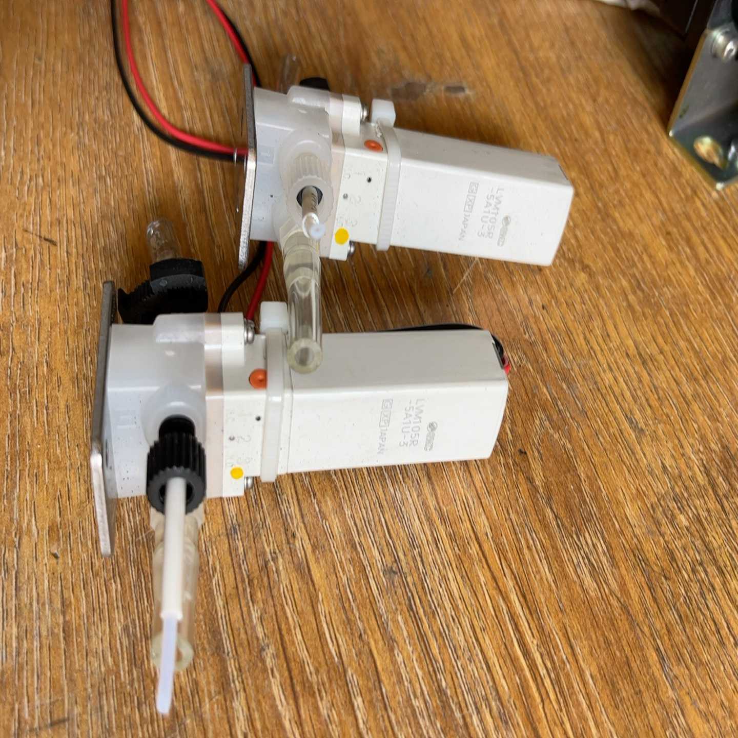 进口日本SMC微型直流二三通电磁阀型号LVM105R－5A1--议价商品