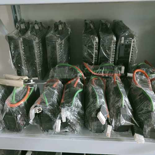 6SL3210-5FB10-8UA0,1FL6042-2AF{议价}