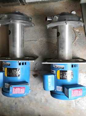 美国进口水泵两台，goulds品牌。不锈钢泵头，成色不错，需--议价