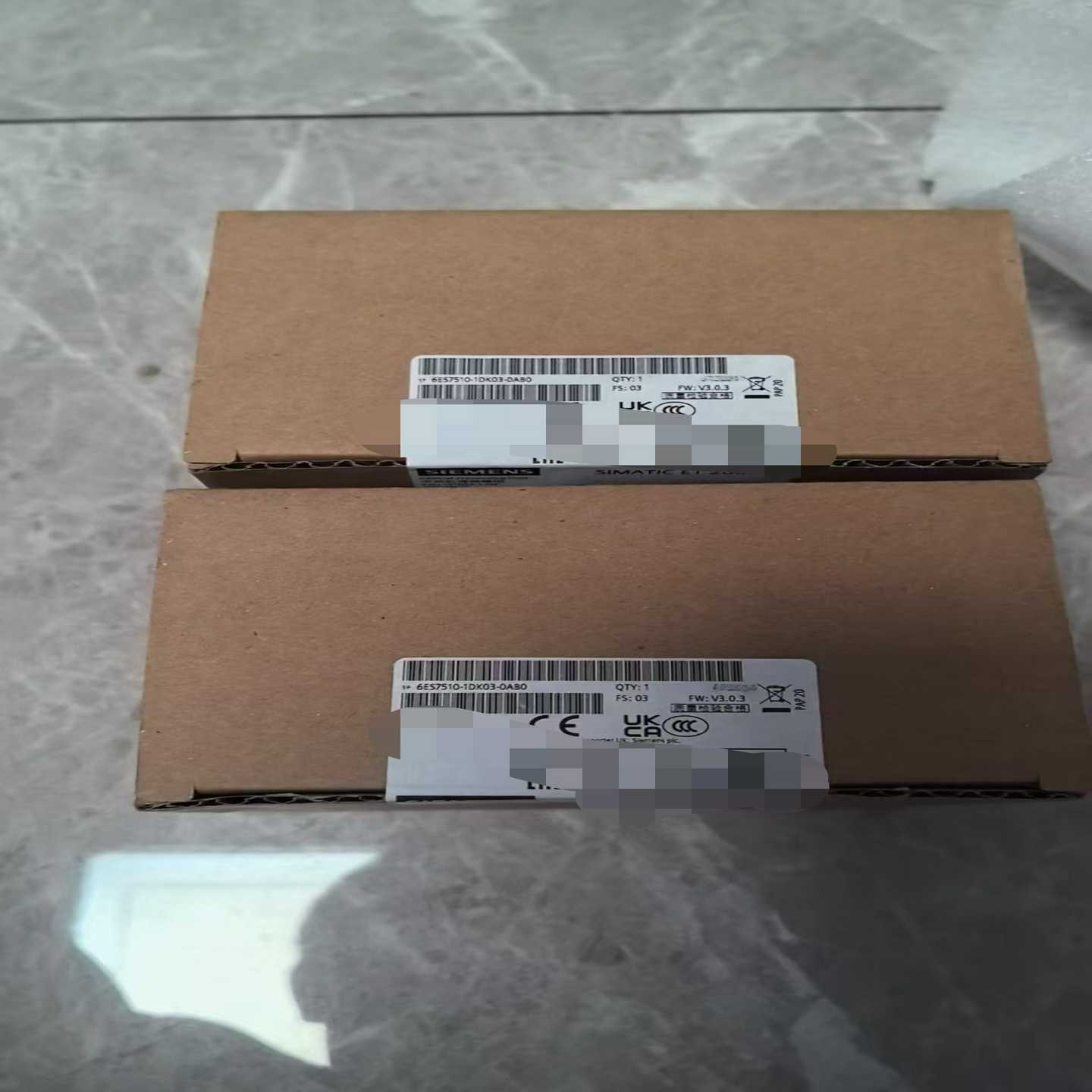 西门子SIMATICET200模块，型号6ES7510-1--议价商品