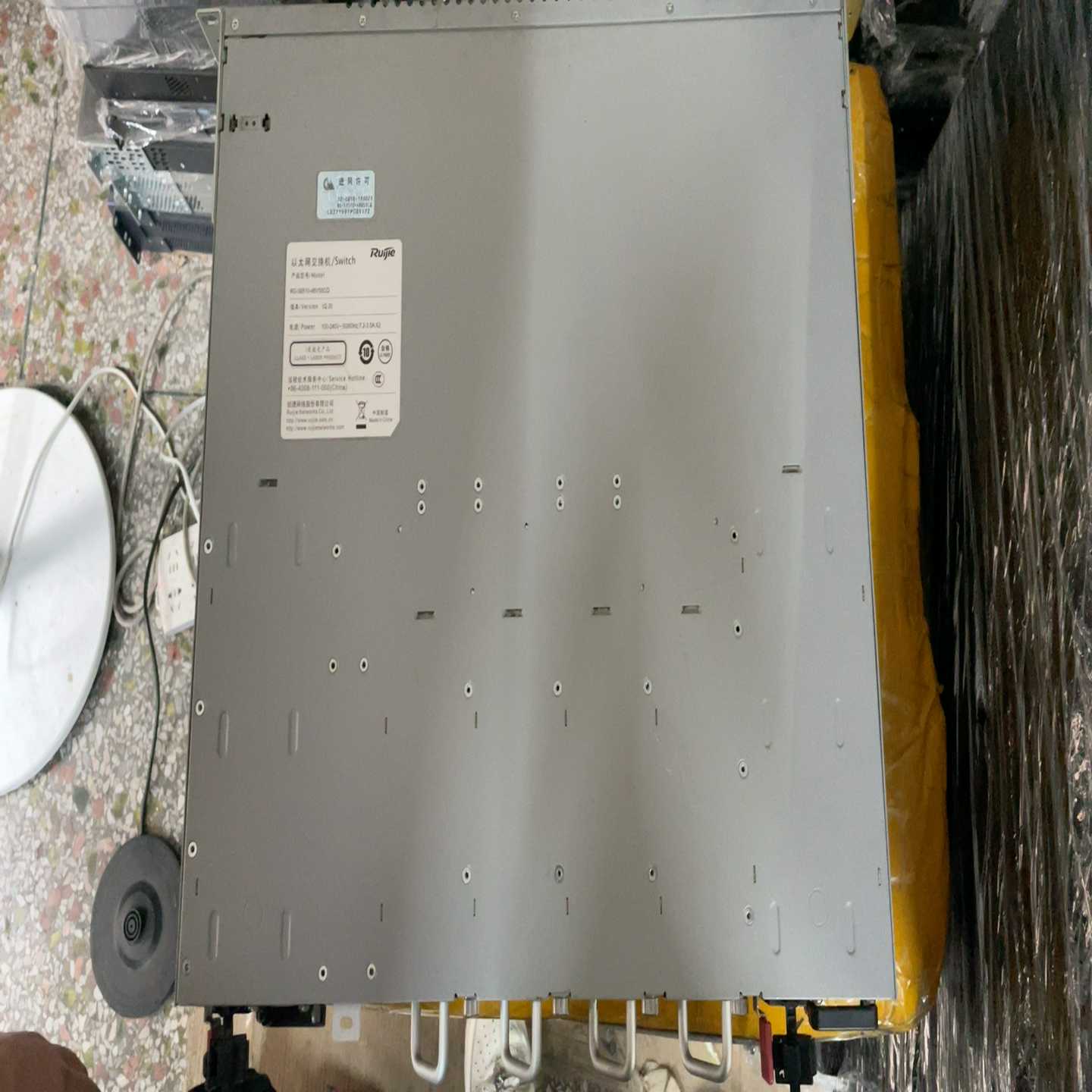 锐捷RG-S6510-48VS8CQ交换机，48口25G加8