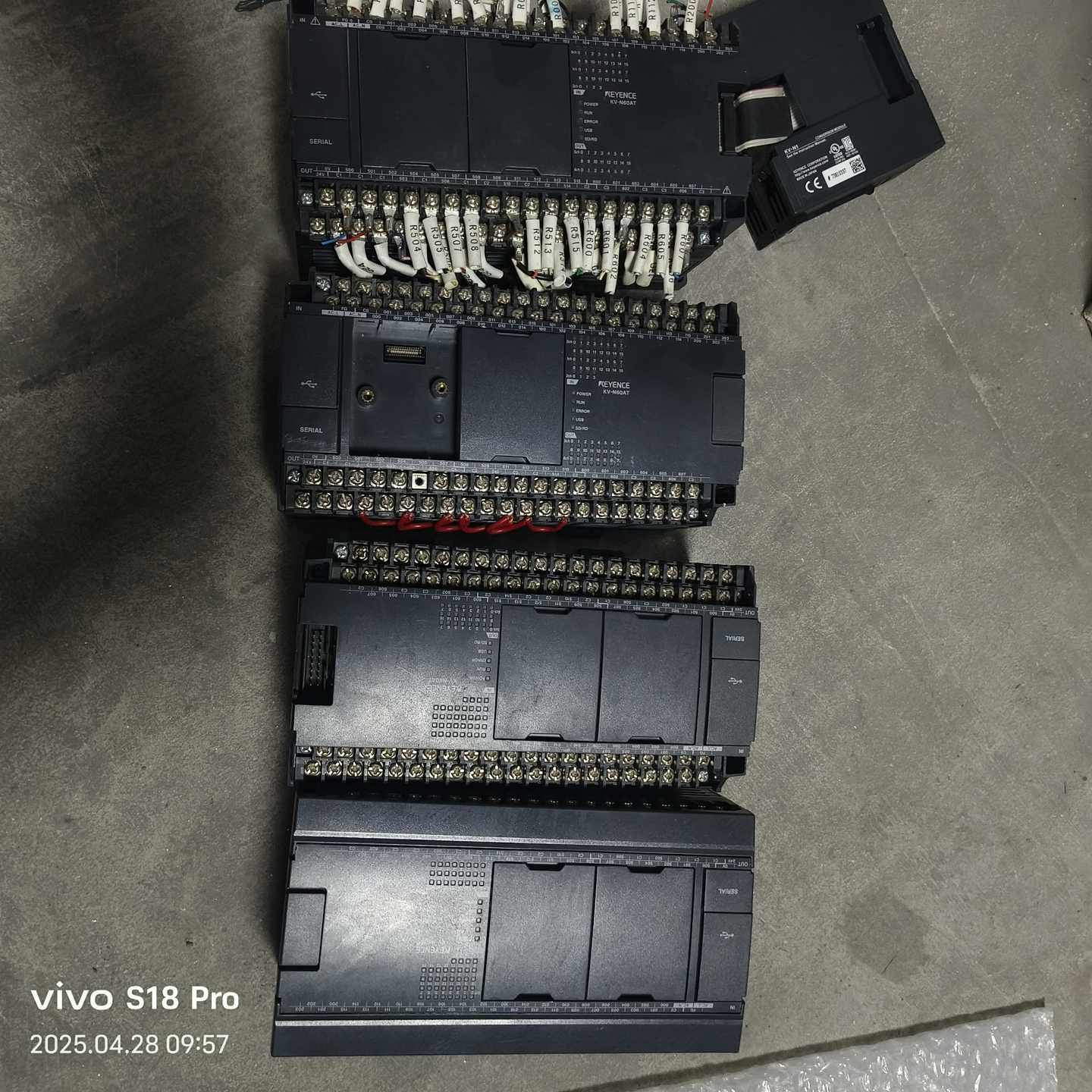 询价KEYENCEKV-N60AT系列PLC，有多个型号，输入