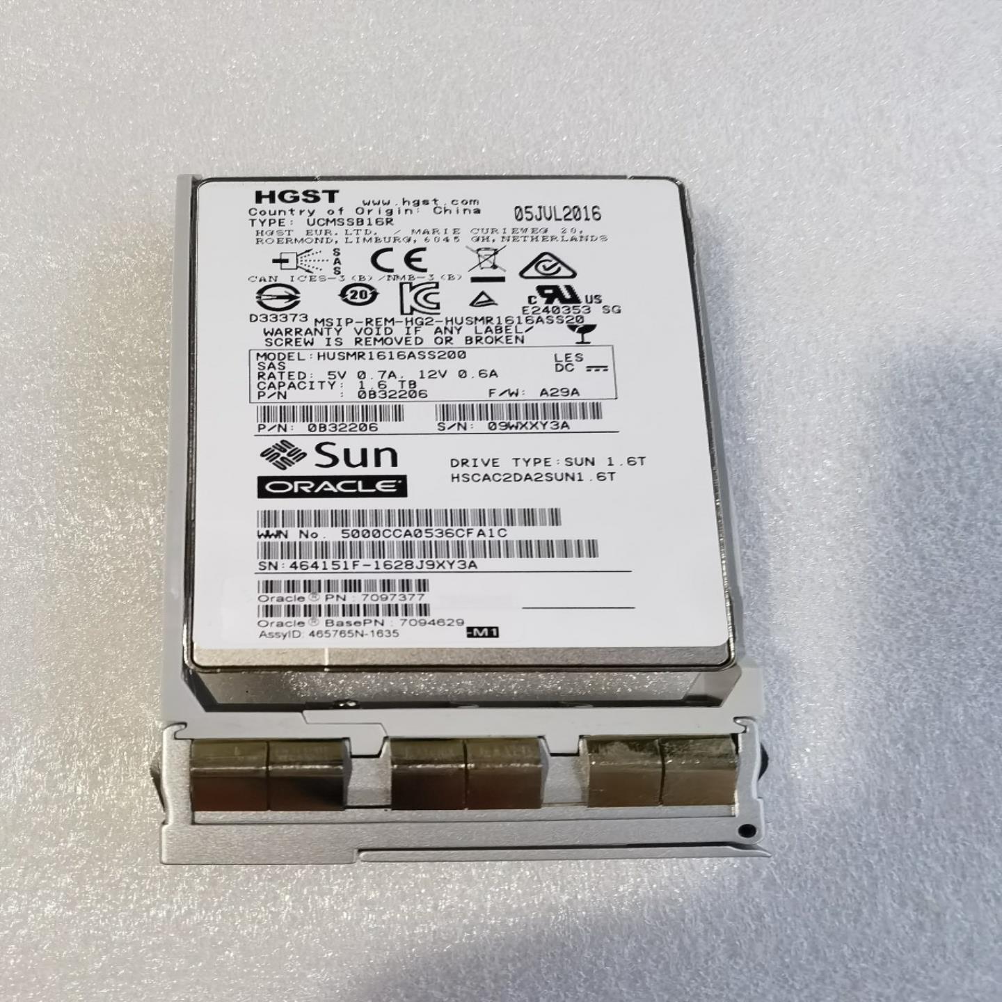 SUN X6-2L ZS3-ES 7094629 7097377 16TB SSD HUSMR1616AS询价