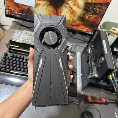 技嘉RTX2080Ti22G涡轮版显卡，性能强劲，几乎全--议价商品