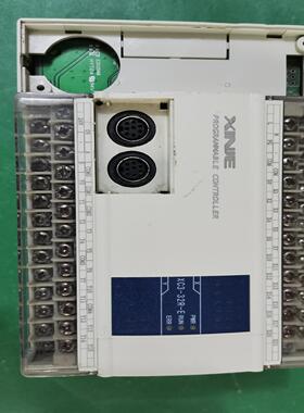 信捷PLCXC3-32R-E少上盖，有一底角边破损，功询价